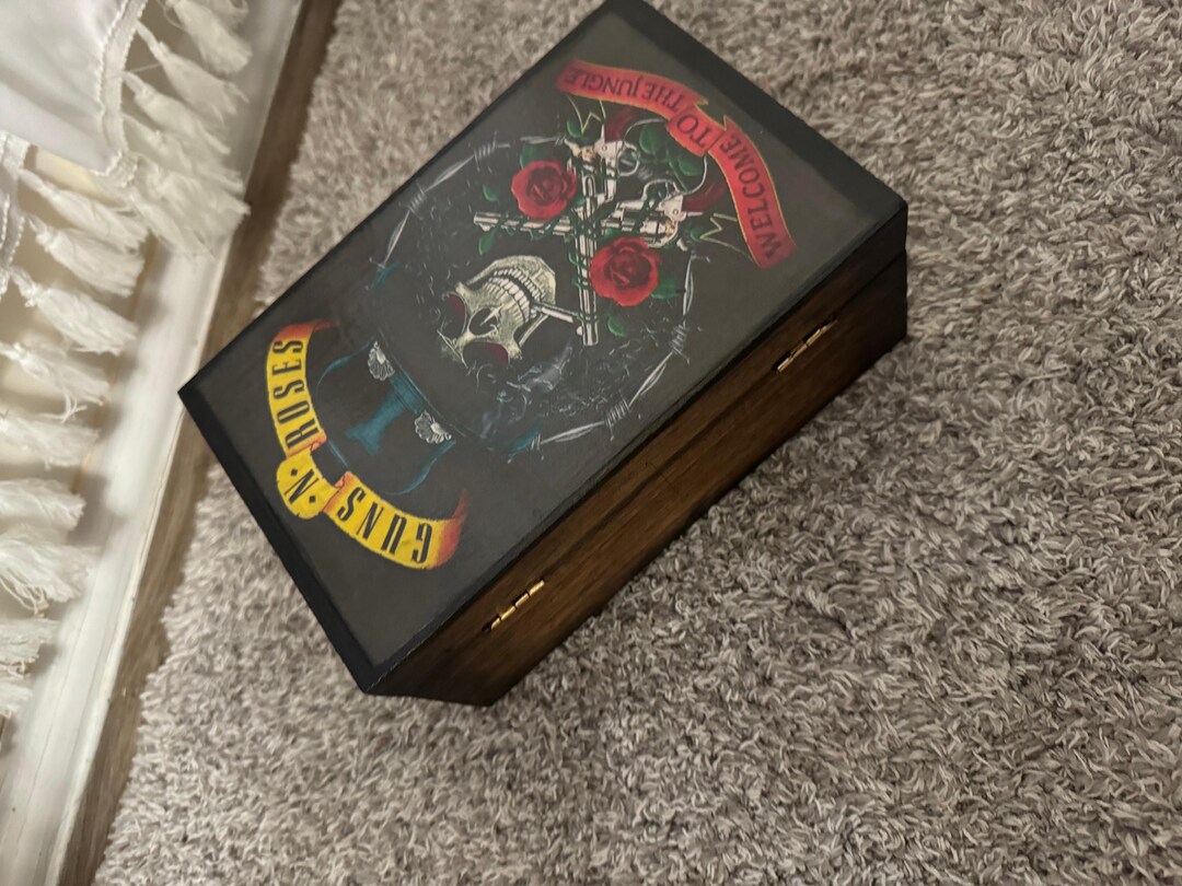 Guns N' Roses Painted Wooden keepsake trinket stash box Guns N' Roses Painted Wooden keepsake trinket stash box